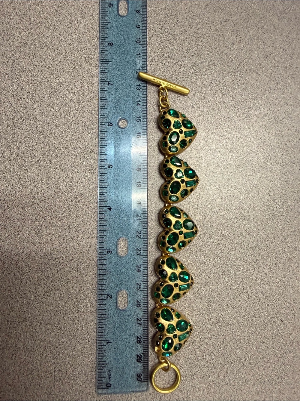 Oscar de la Renta Gold-Tone Bracelet with Emerald Green Hearts - Picture 6 of 6